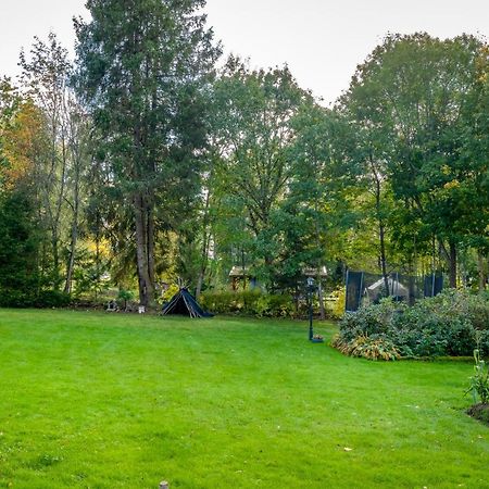 Theo & Lilis Countryside Apartment Örebro Eksteriør bilde