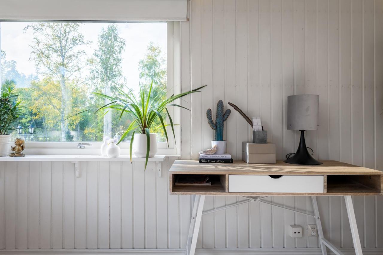 Theo & Lilis Countryside Apartment Örebro Eksteriør bilde