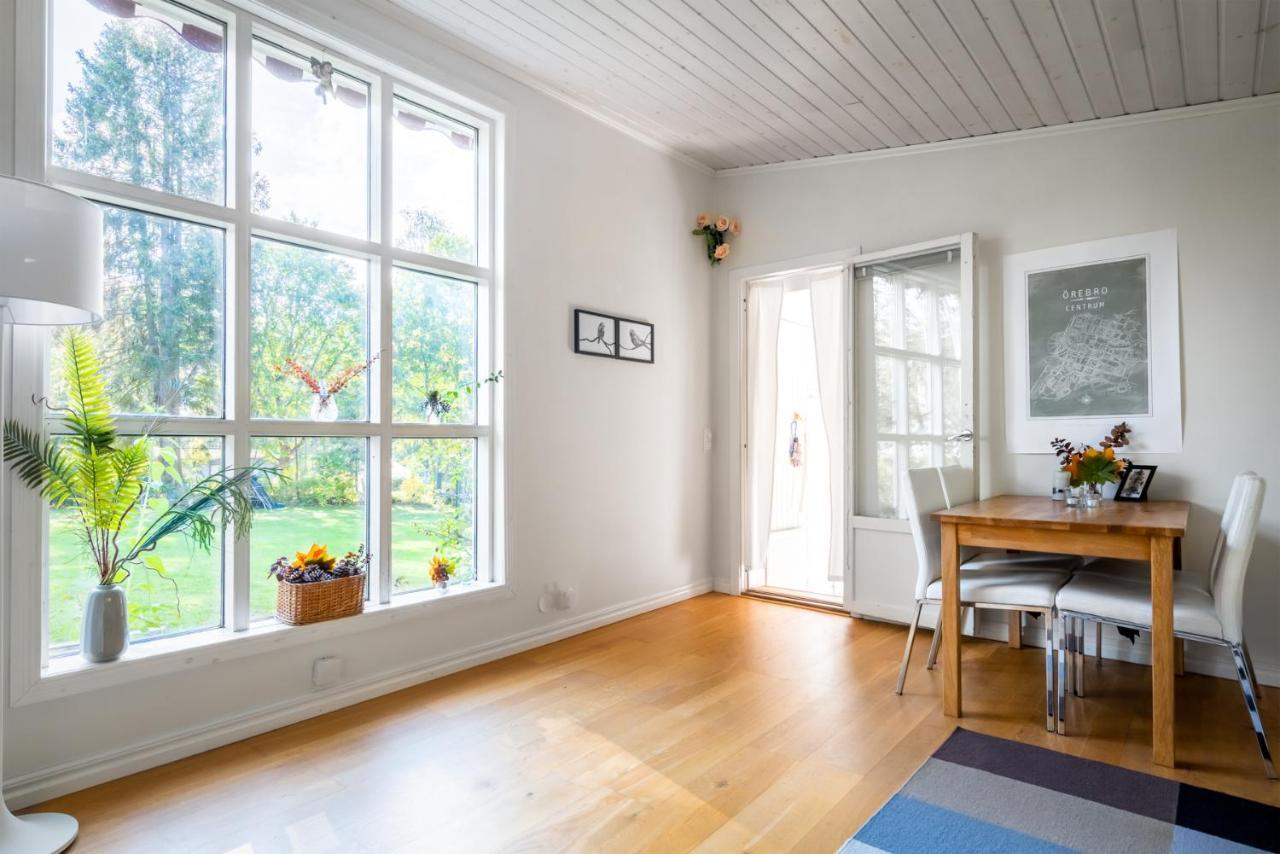 Theo & Lilis Countryside Apartment Örebro Eksteriør bilde