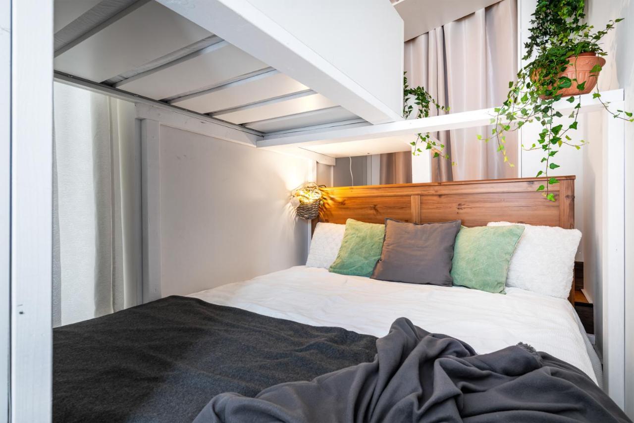 Theo & Lilis Countryside Apartment Örebro Eksteriør bilde